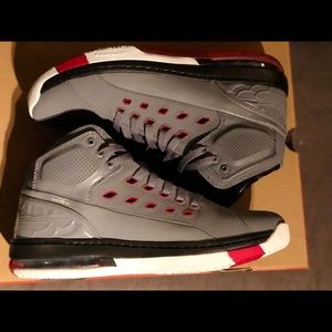 Brand new!! Jordan ol’ school with box and receipt